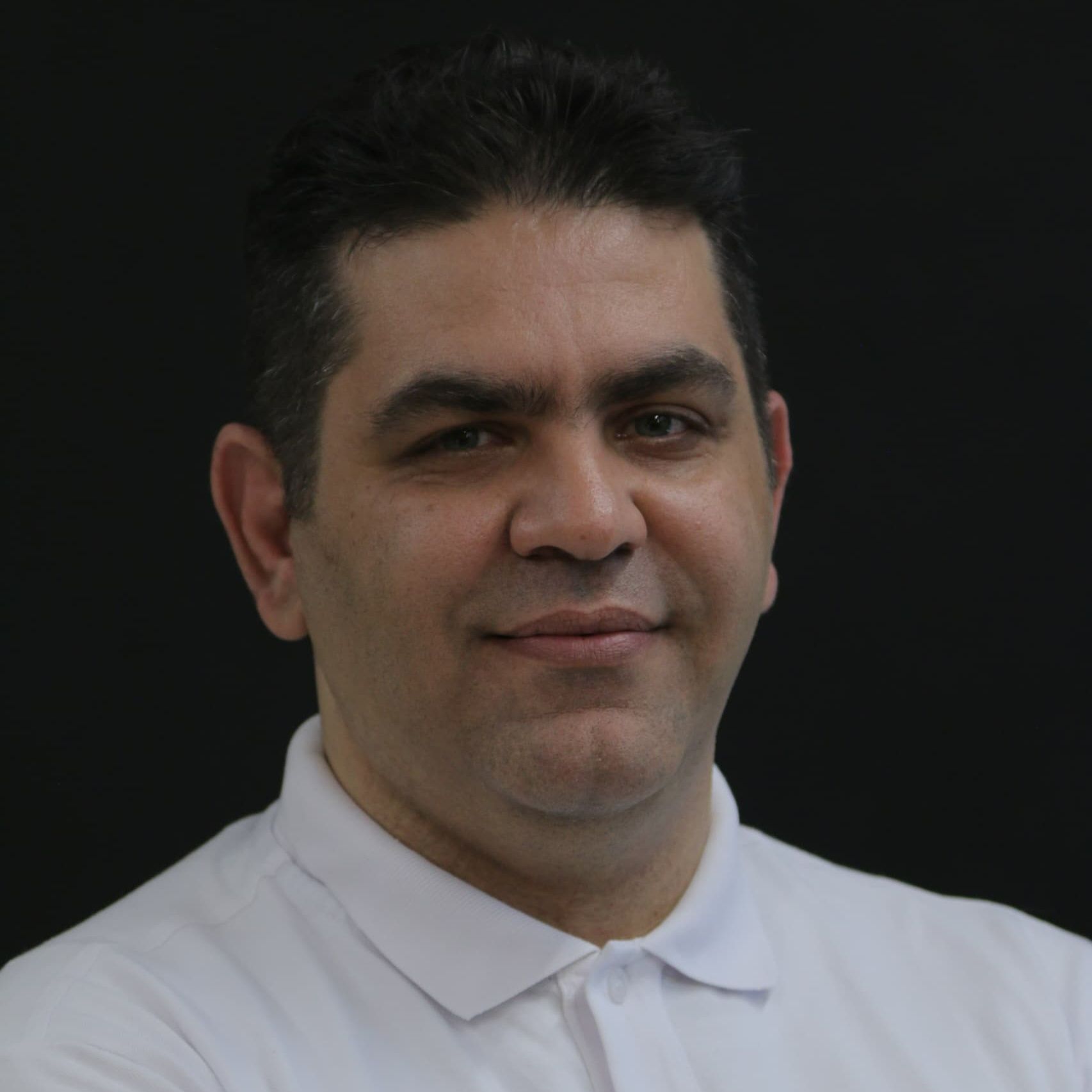دکتر مهدی پورنامداری