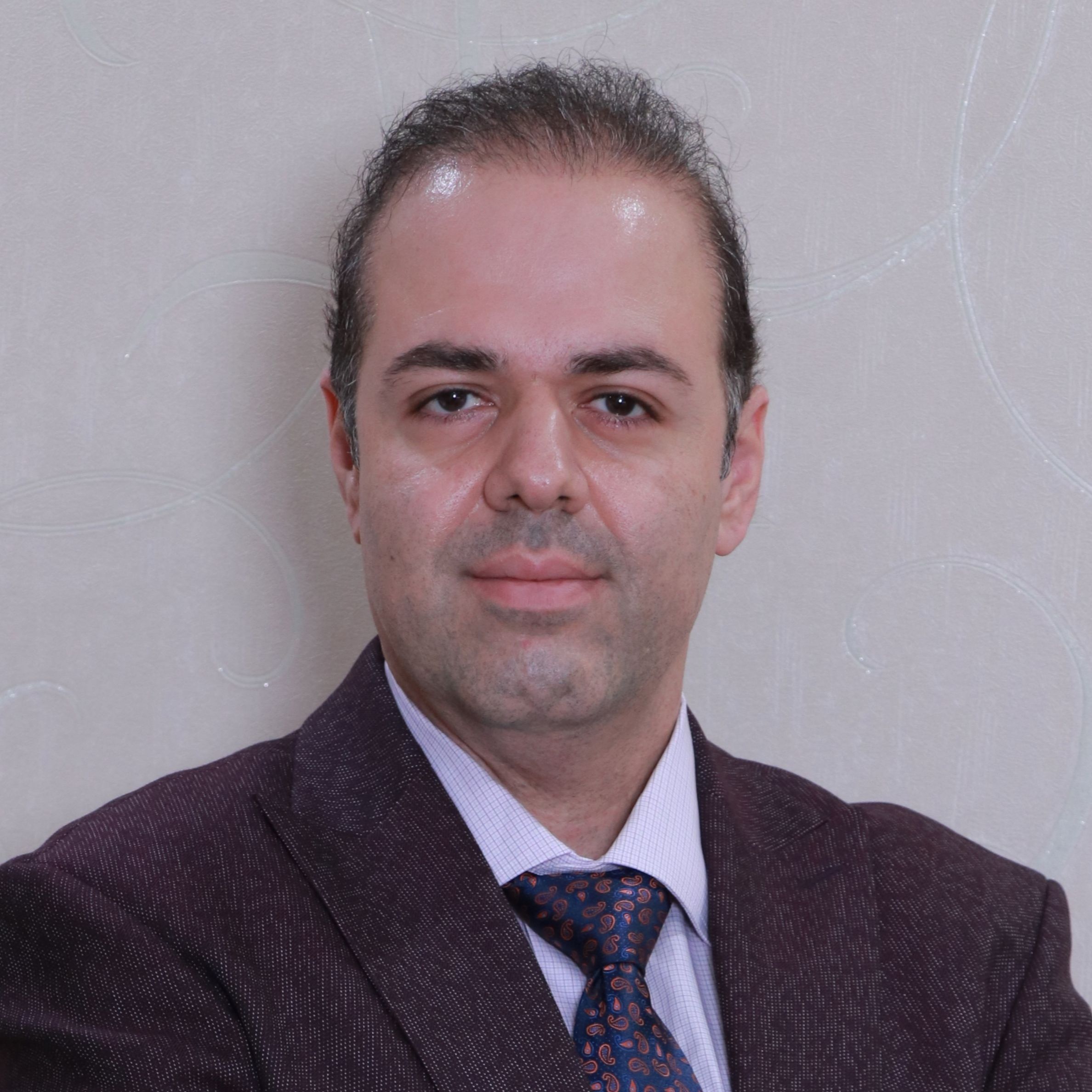 دکتر علی قمری