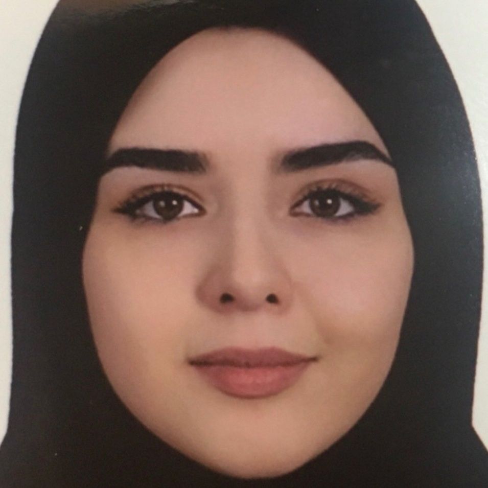 زهرا شاد
