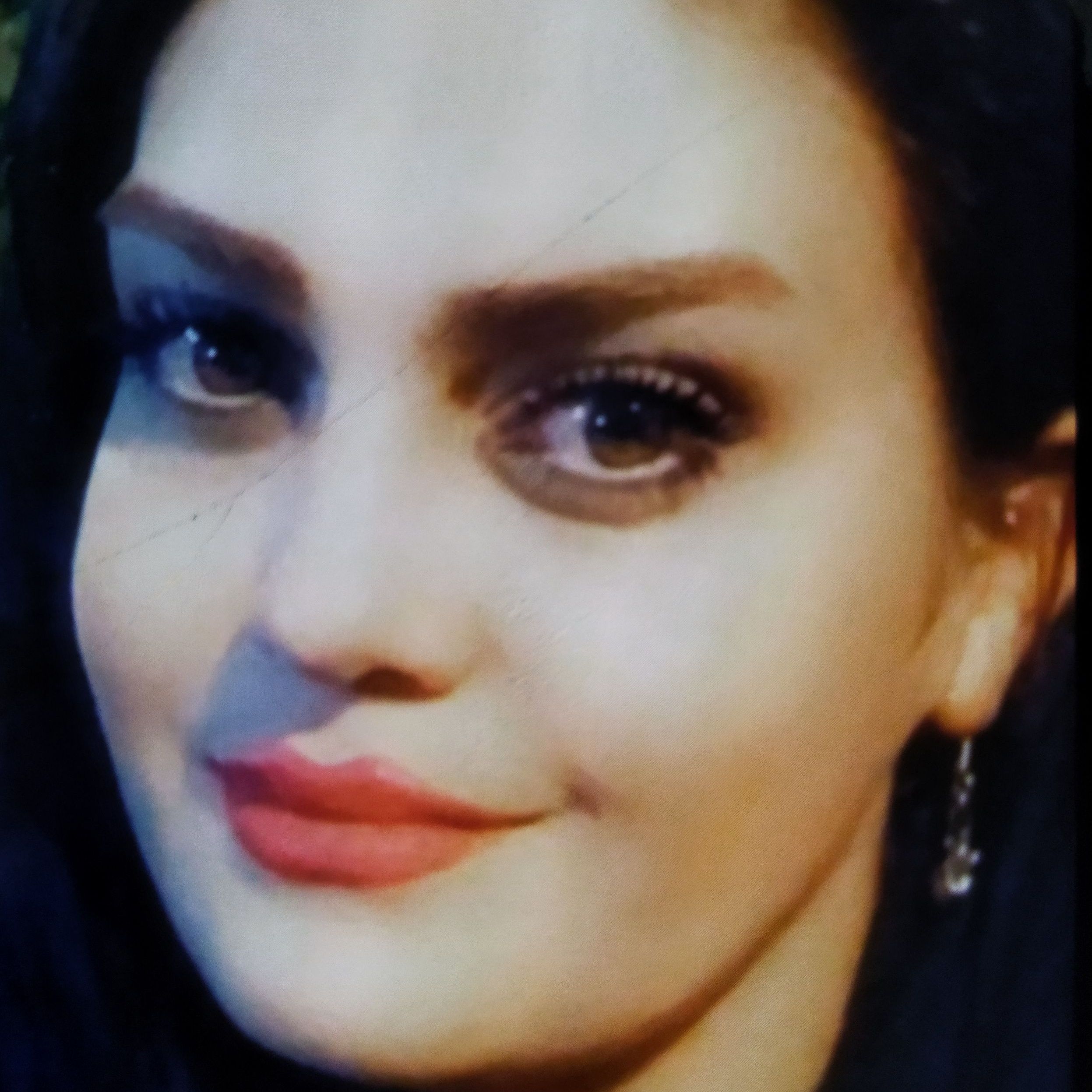 الهام هادیلو