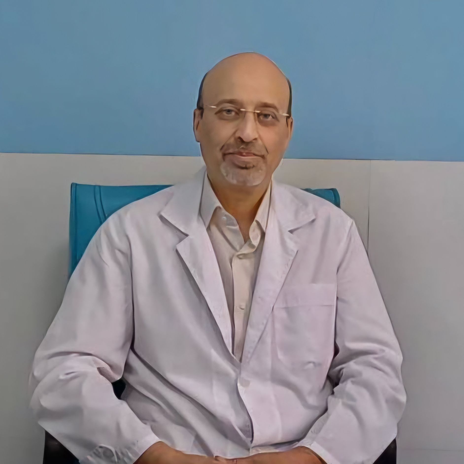 دکتر سید رضا اجاقی حقیقی