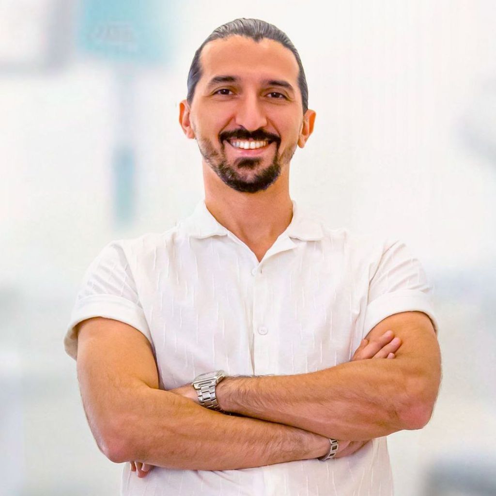 دکتر امیر صلح جو
