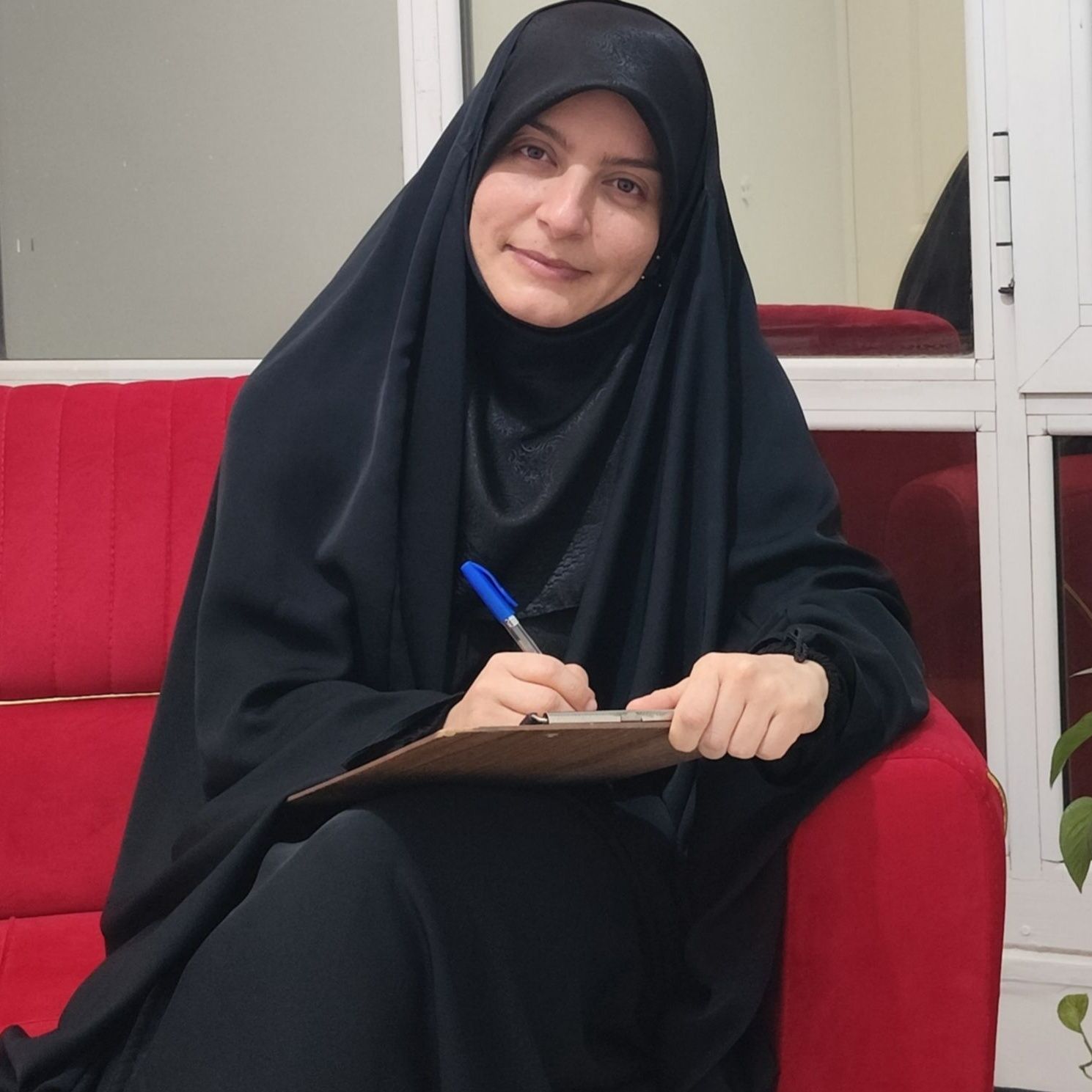 دکتر اکرم حیدری هرزویلی
