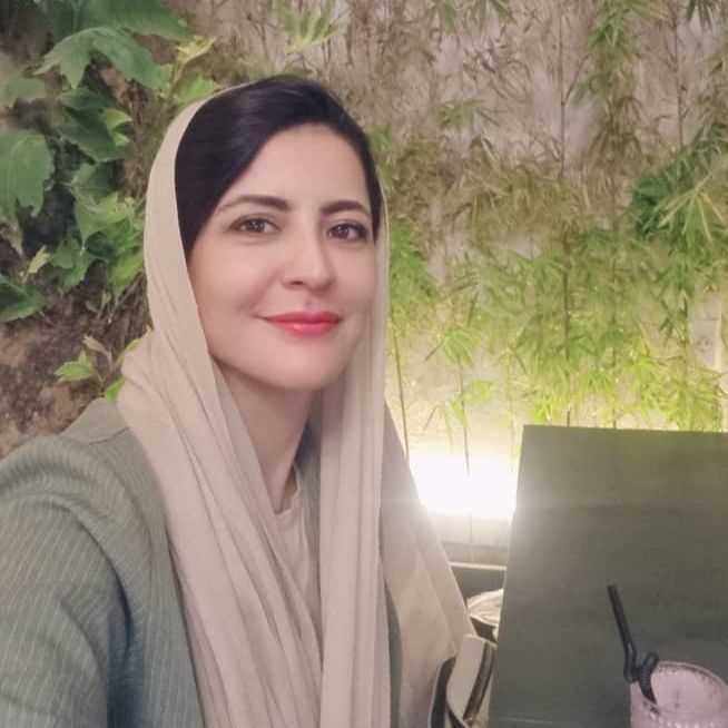 دکتر اکرم آهنگی