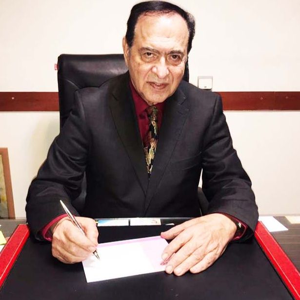 دکتر ایوب خاقانی