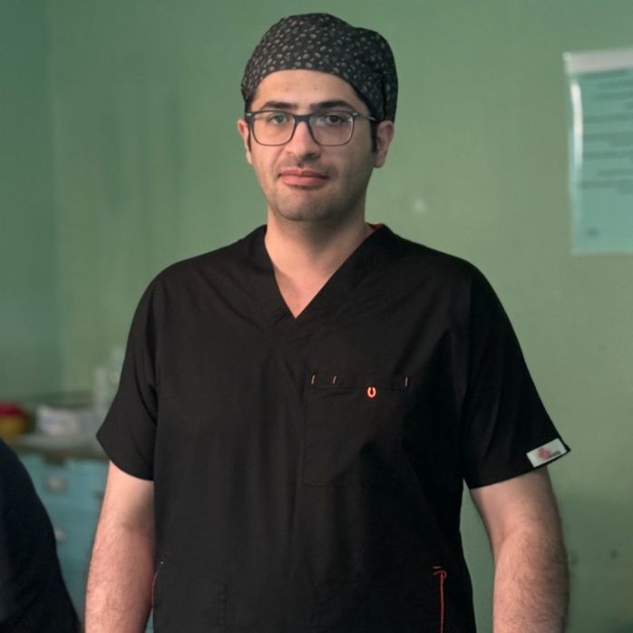 دکتر فرهاد فتحی کازرونی