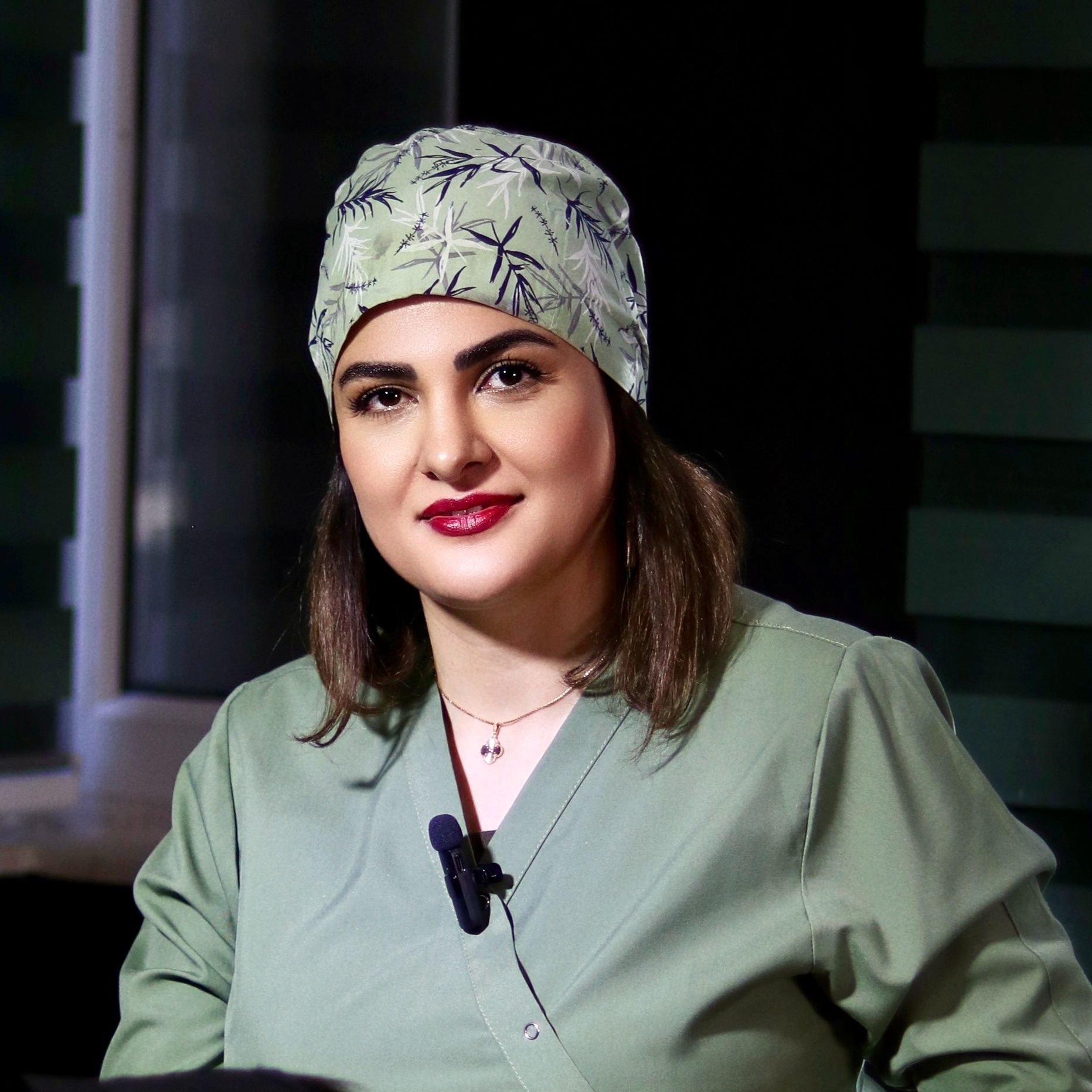دکتر زهرا عبادی موحد
