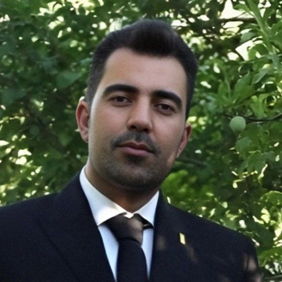 دکتر مصطفی تشویقی