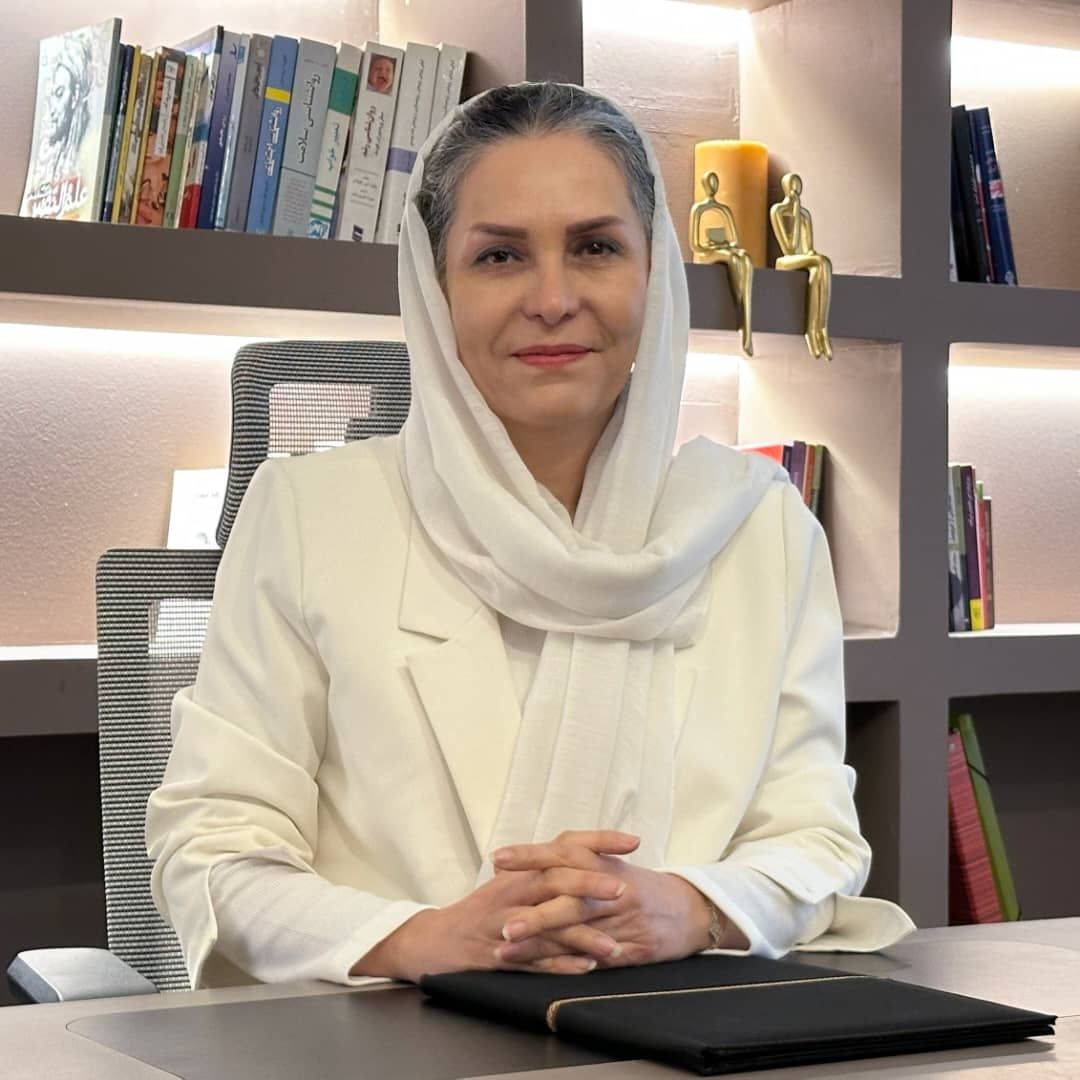 دکتر مینو سادات امین زاده