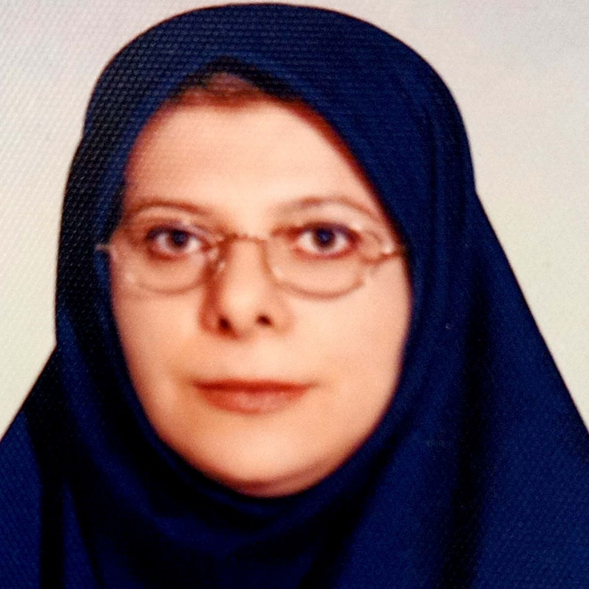 دکتر رزا زاوشی