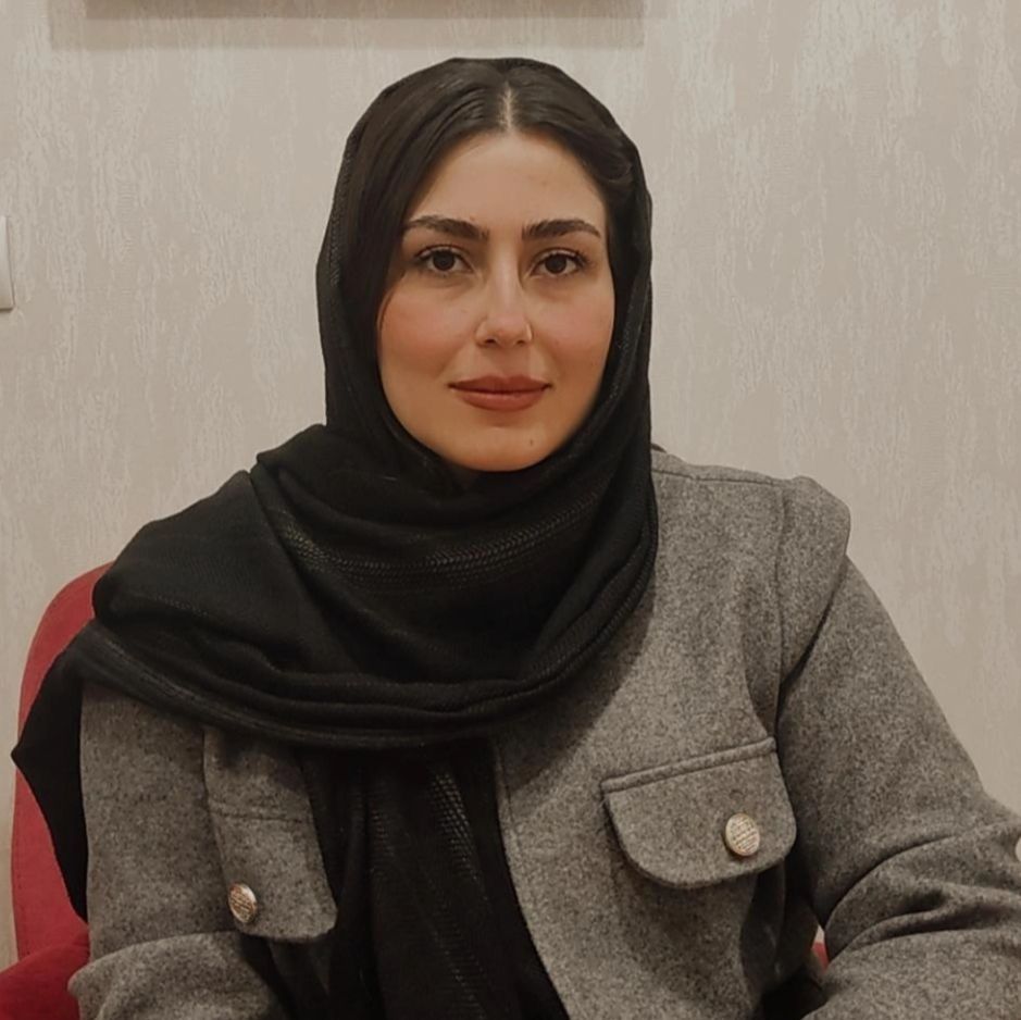عاطفه شجاعی