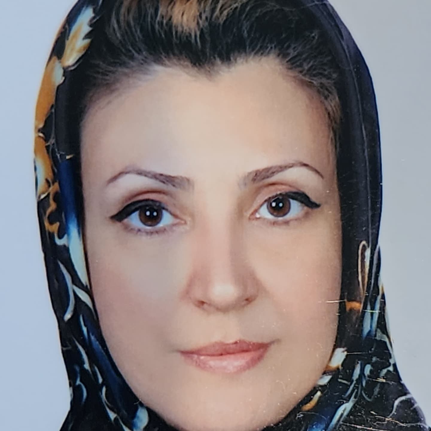 دکتر زهرا نادری