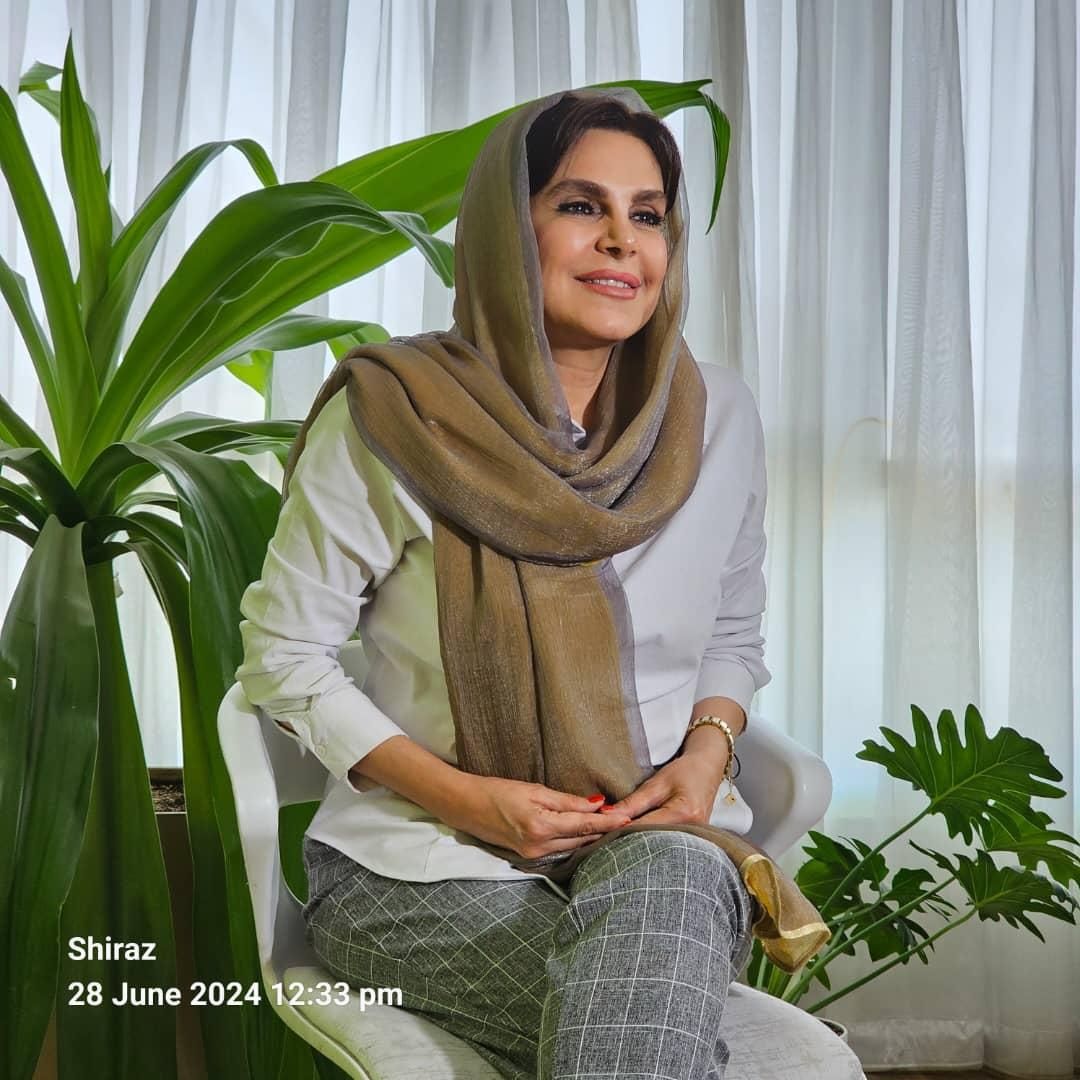 زهرا توکلی