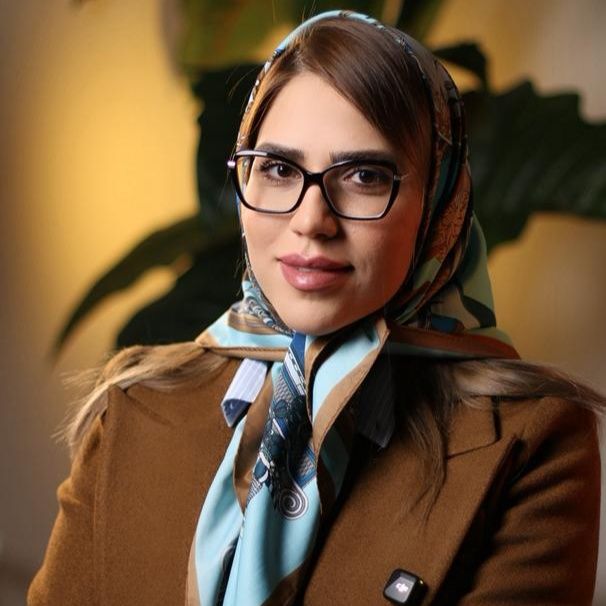 دکتر نورا لنجانی نژاد