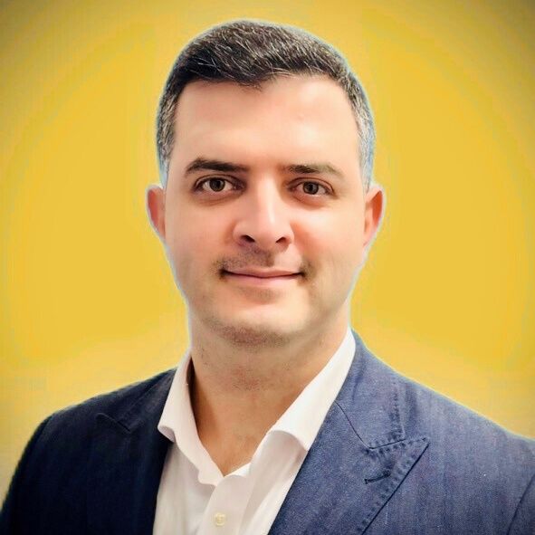 دکتر علیرضا حسن نژاد