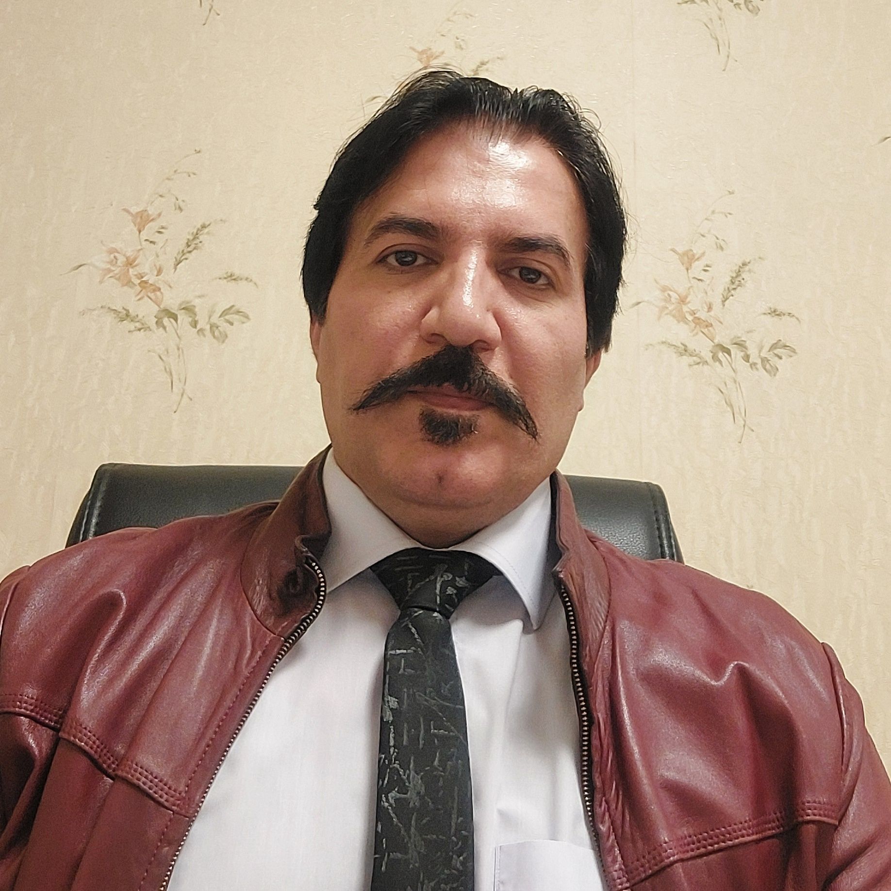 دکتر مجتبی کاشی