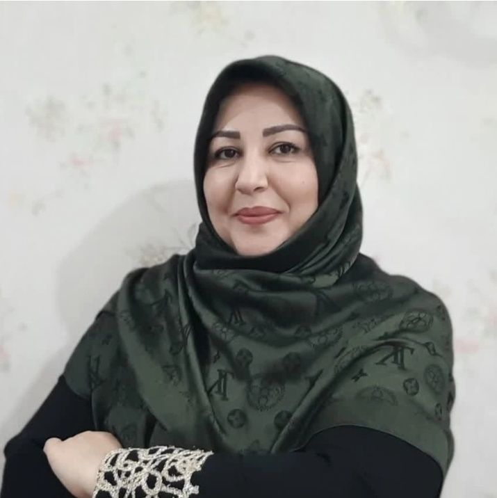 عصمت موسوی