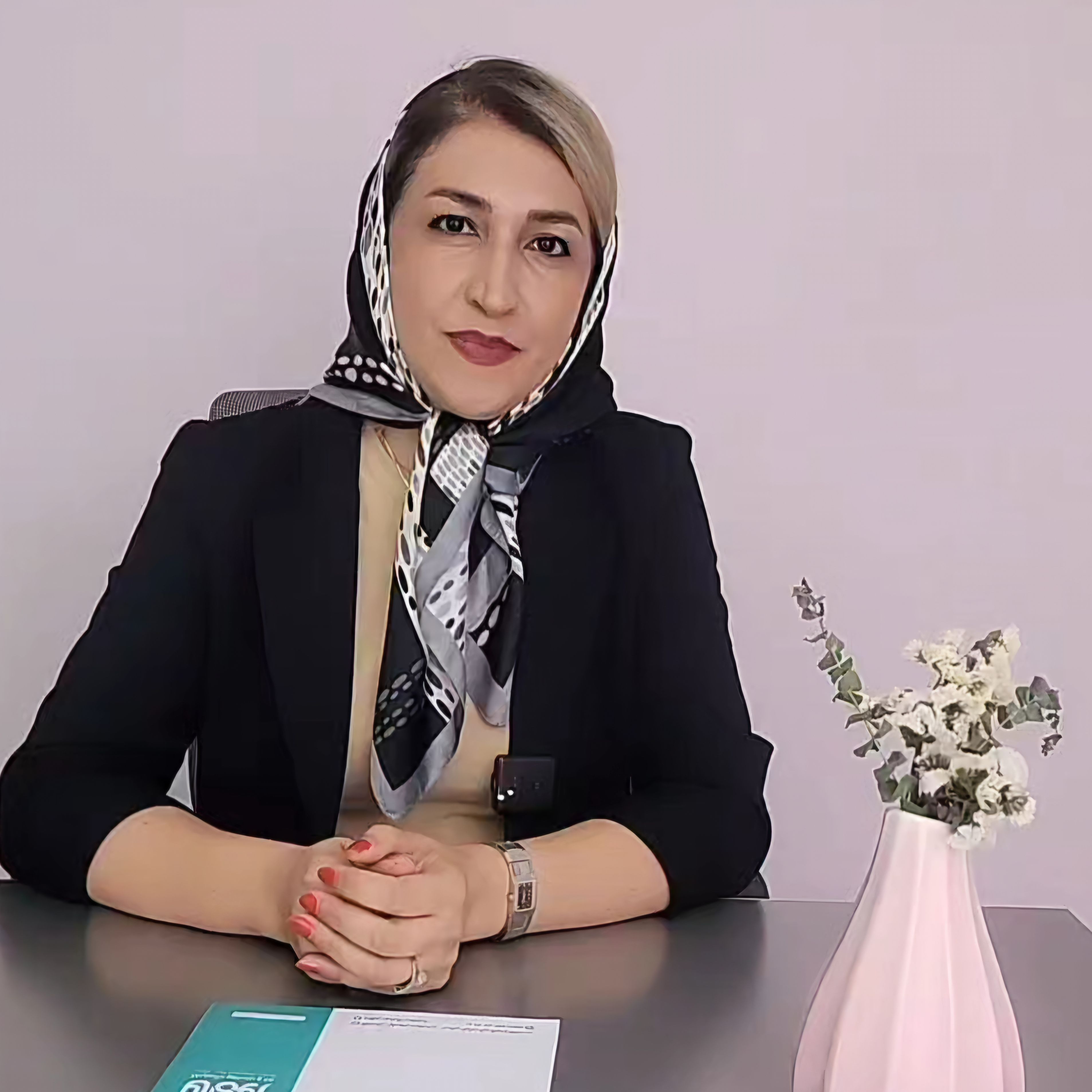 دکتر بهارک رهنما