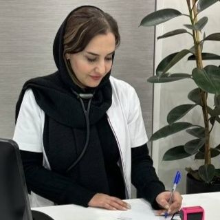 دکتر ماندانا امیرسرداری