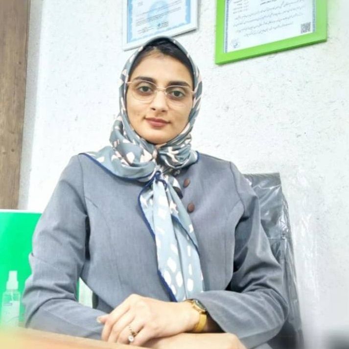 مینا دهنوخلجی