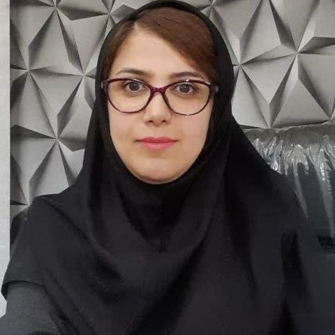 زینب نوروزی زاد
