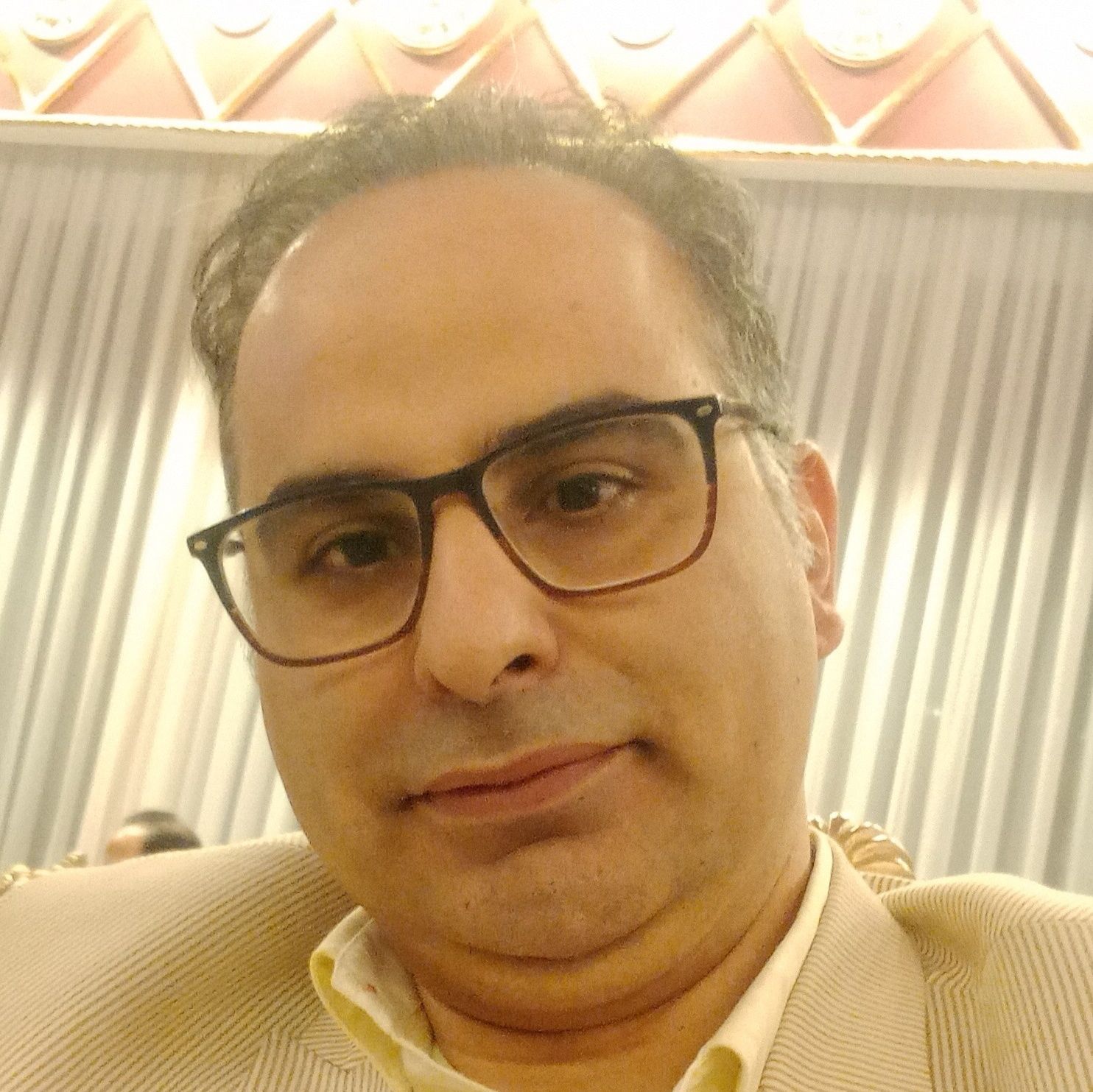 دکتر حامد طبسی زاده