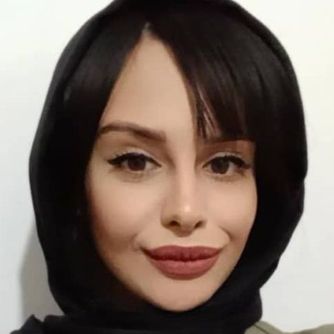 کیمیا سادات صالحیان