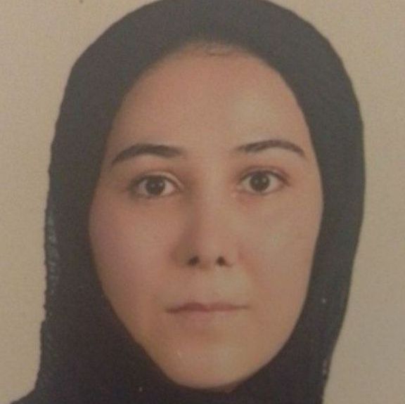 نورا بی درنگ