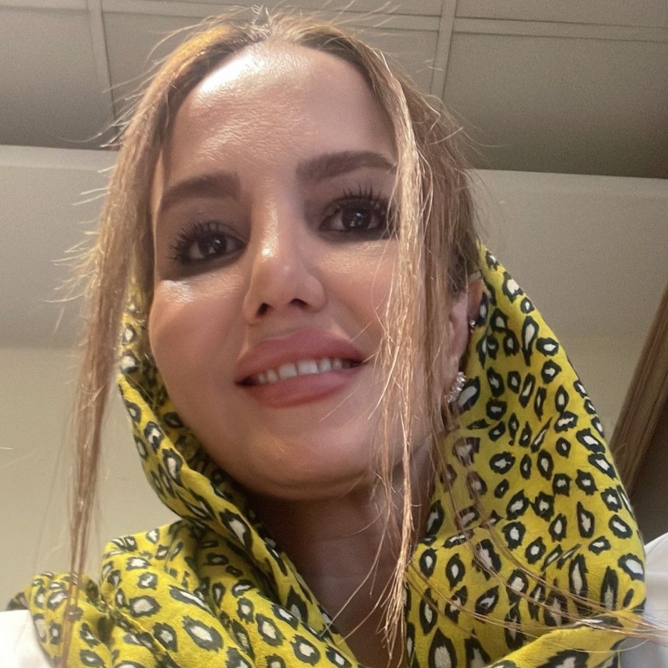 مریم حنیفی