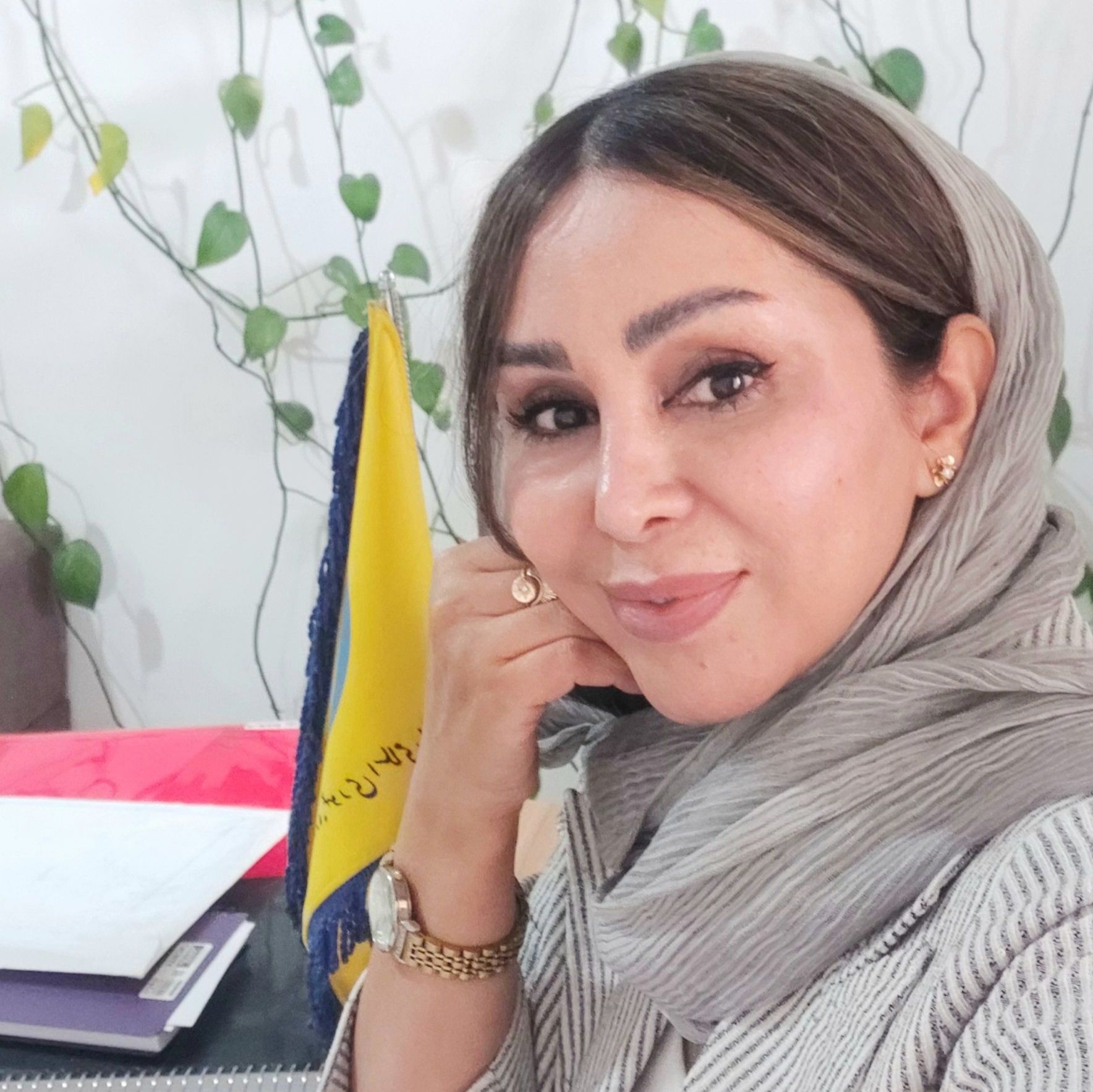 معصومه امیدواری