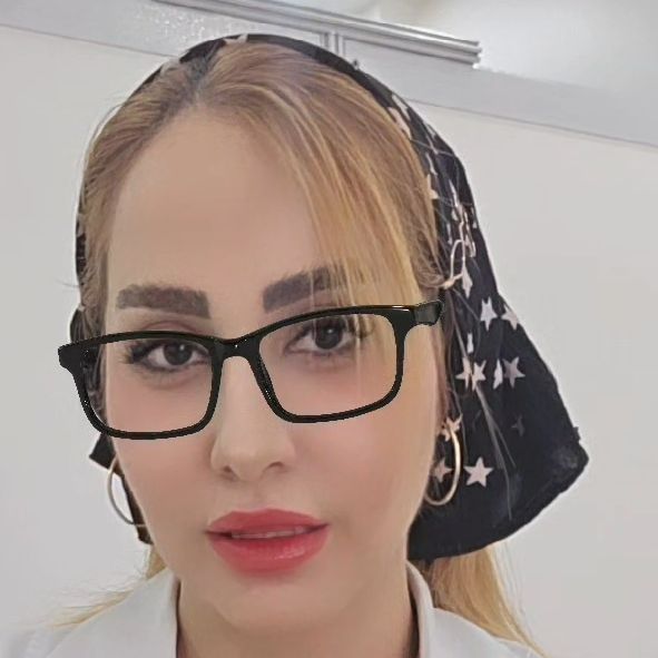 زینب مطهری نژاد