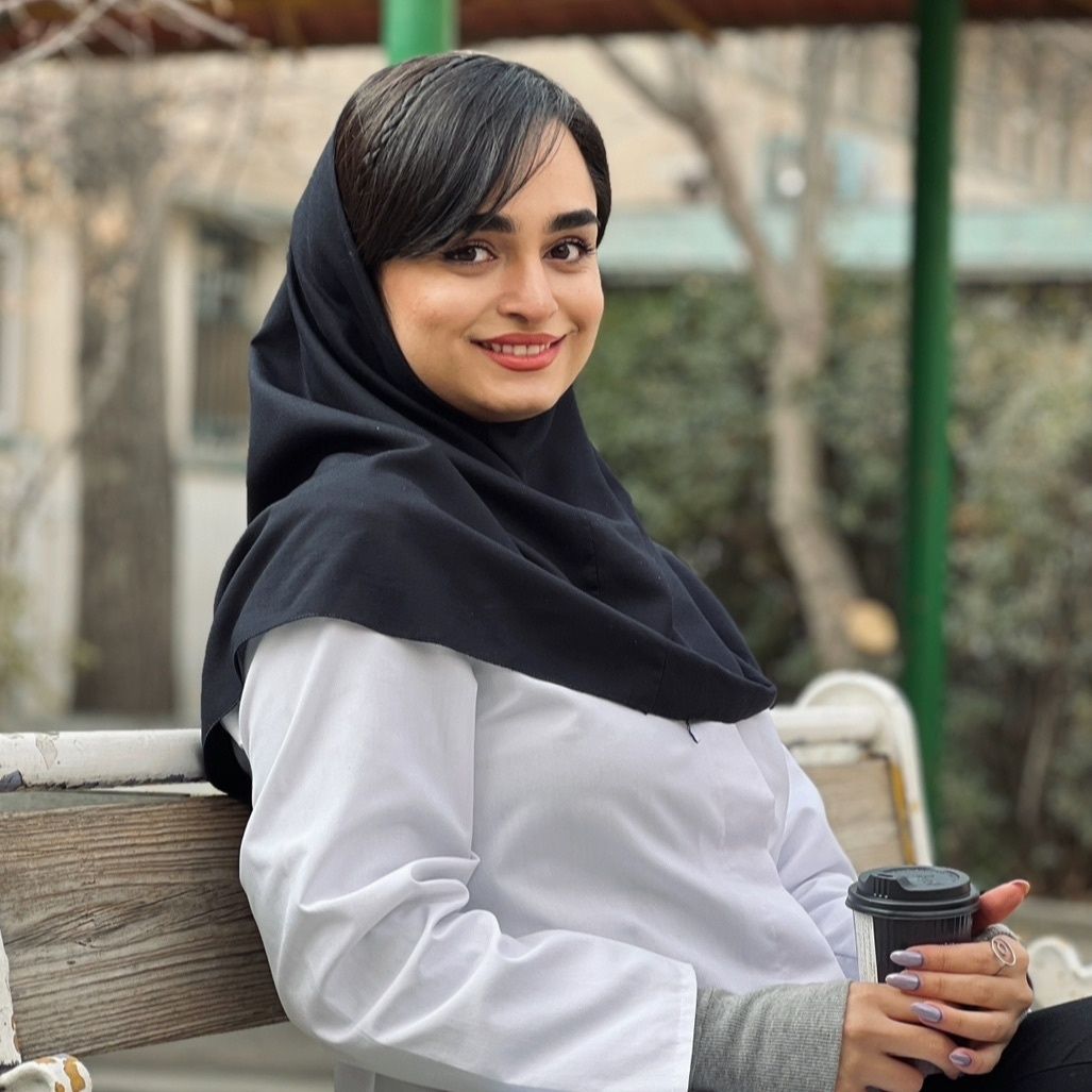 نگین قاسم پور