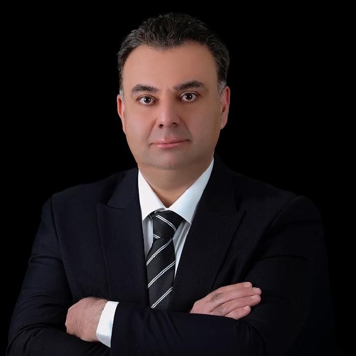 دکتر حسن مومنی