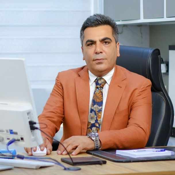 دکتر نوید فرزین