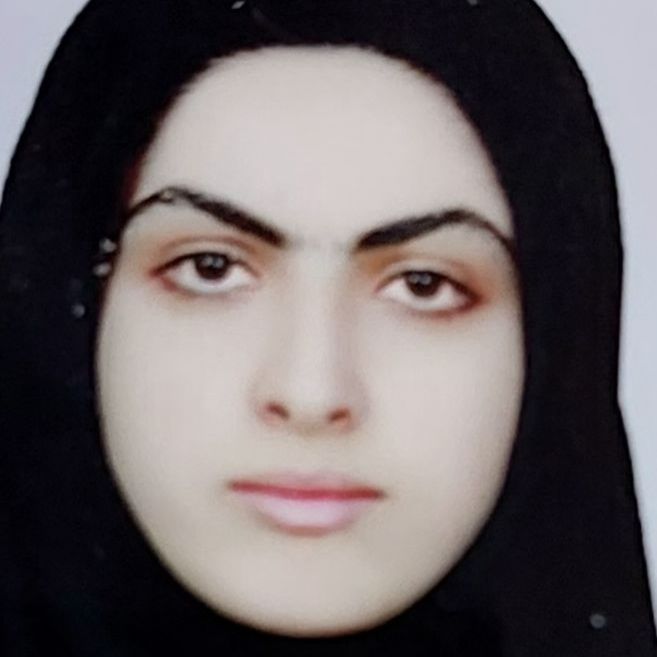 زینب داودی