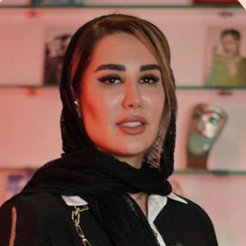 مینا ضیائی پور