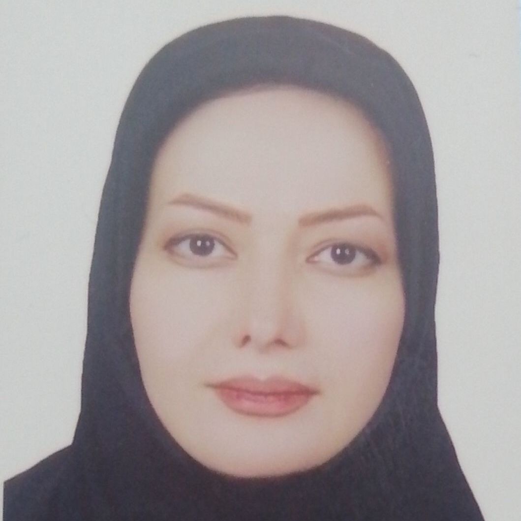 ندا قطب زاده