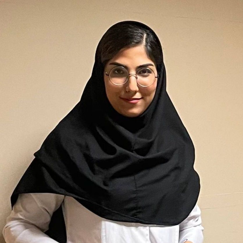 زهرا اسدی
