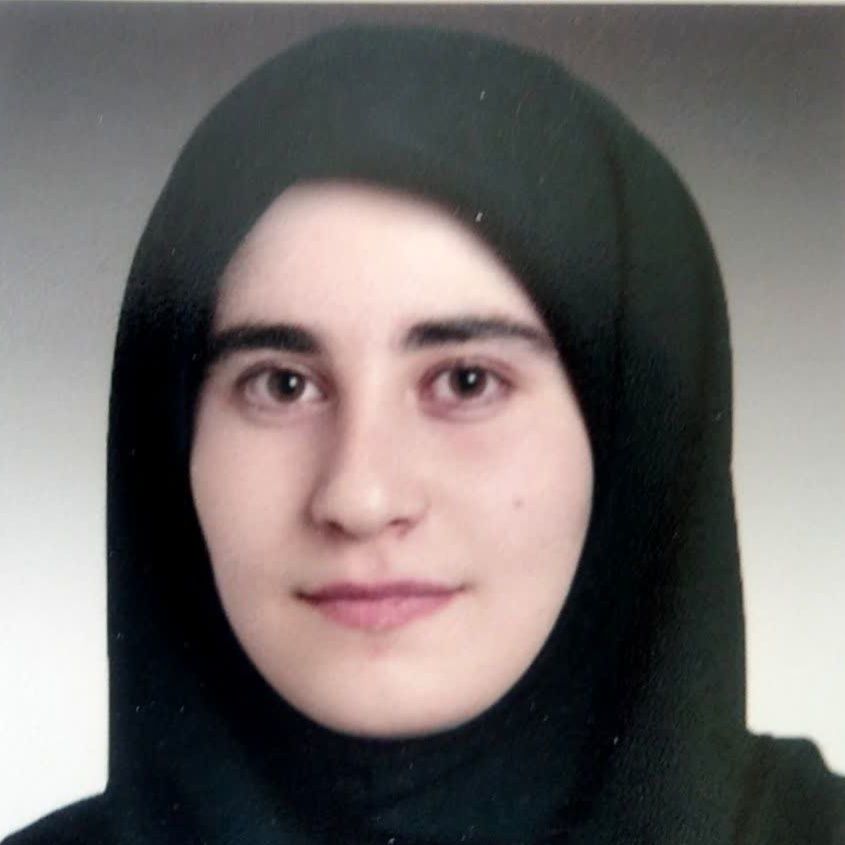دکتر مهدیه السادات خشوعی اصفهانی