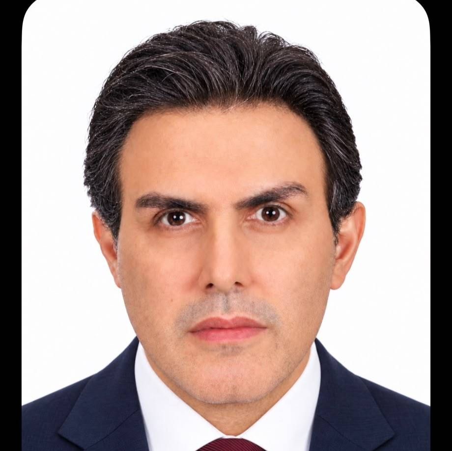 دکتر علیرضا بخارائی نیا