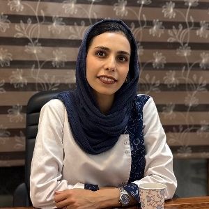 مهسا هاشمی