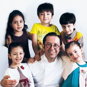 دکتر بهزاد لطیفیان
