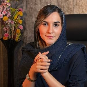 زهرا طاهری