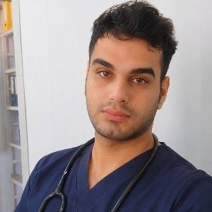 دکتر آروین اکتائی