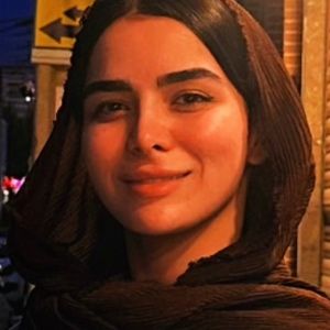 نیلوفر اکبرزاده