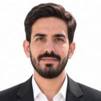 دکتر پارسا افسانه