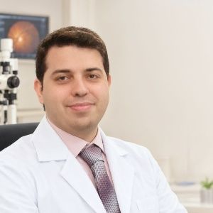 دکتر سیدامیرپویا عالم زاده بحرینی
