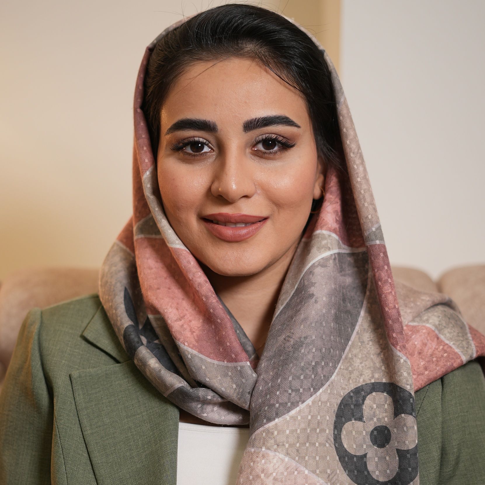 محدثه باشتنی