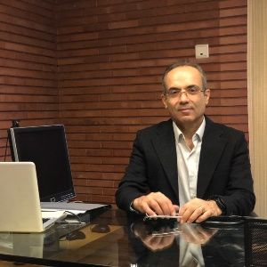 دکتر بابک رمضانی پیرآبادی