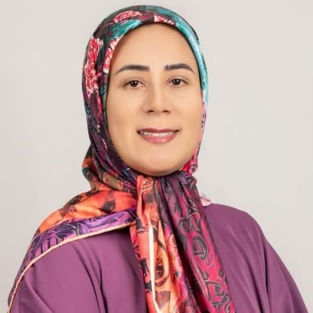 رباب فقیه